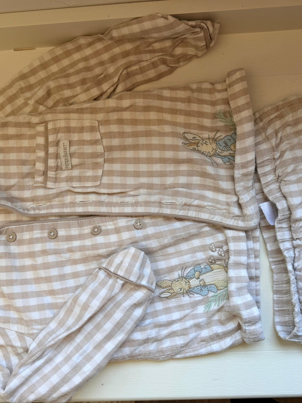 Beatrix Potter Peter Rabbit Beige Plaid gingham Pajama Set Age 2-3yrs